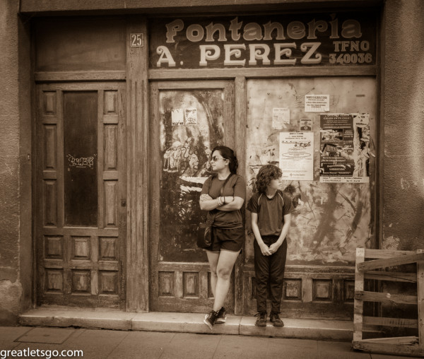 Movie Set? Nope just a store-front in Santo Domingo, Spain