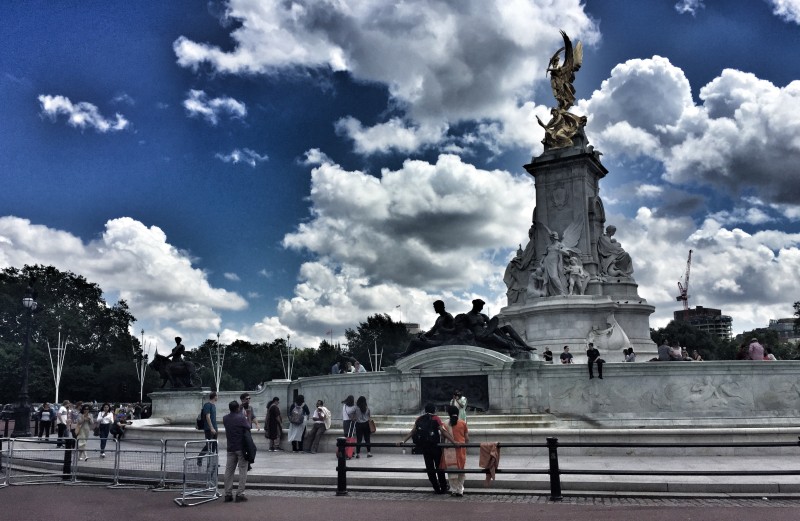 Victoria Memoria - London