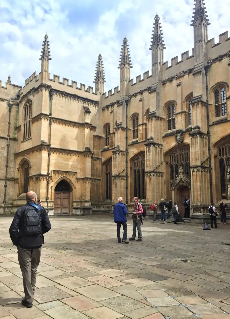 Courtyard leading to Divinity College