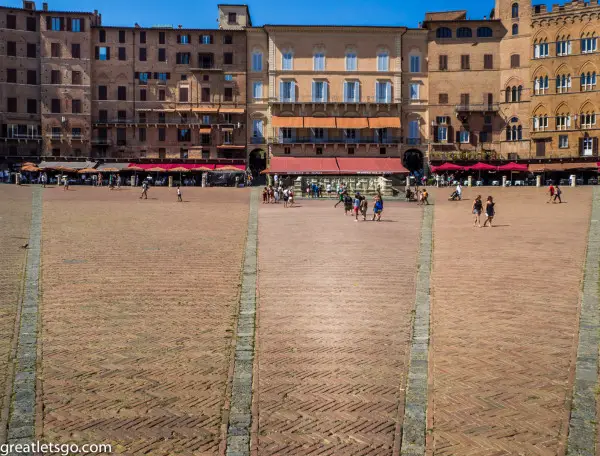 Piazza Del Campo - Siena Italy